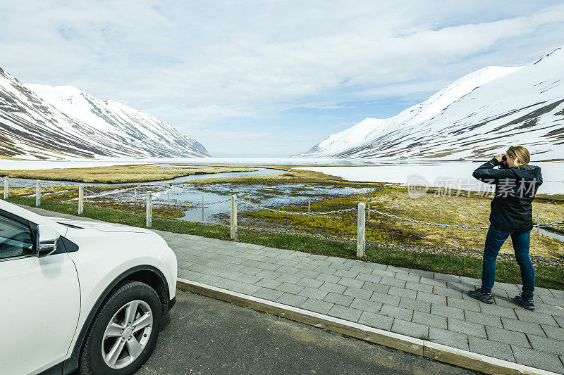 冰岛东北部,H ? ? insfjar参数?Ng，雪覆盖的山谷，观鸟